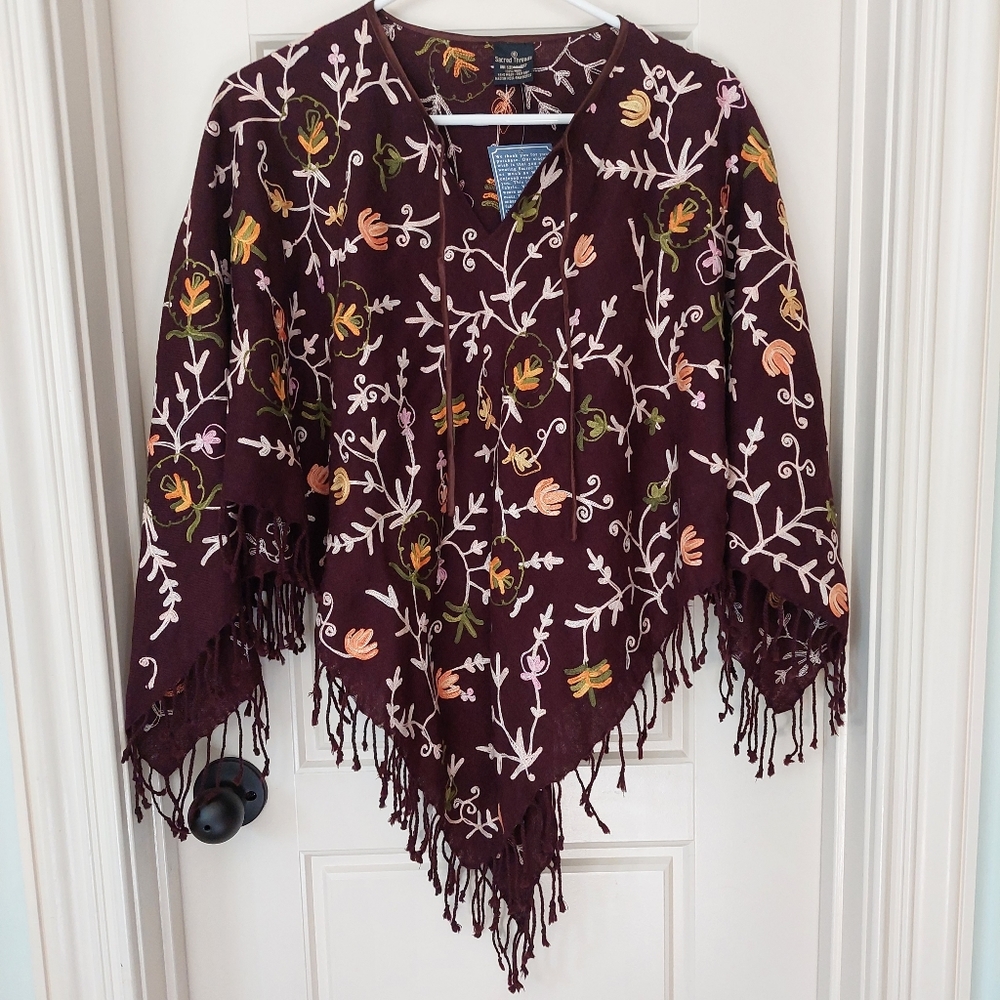 Sacred Threads 100% Wool Embroidered Poncho with Fringe Floral NWT - Picture 1 of 6